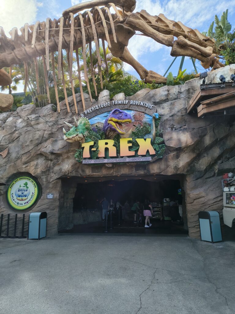 Disney Springs - R-Rex